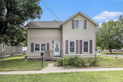 202 S 18th St, Council Bluffs, IA 51501