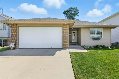 2605 Pavich Dr, Council Bluffs, IA 51501