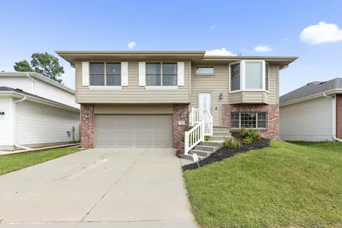 2613 Pavich Dr, Council Bluffs, IA 51501
