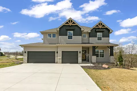 31 Balsam Cir, Council Bluffs, IA 51503