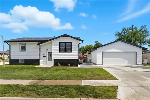 4119 N 11th St, Carter Lake, IA 51510