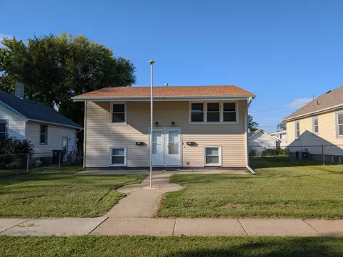 1808 Ave F, Council Bluffs, IA 51501