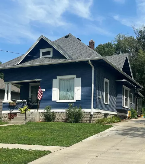 311 S Gates St, Oakland, IA 51560