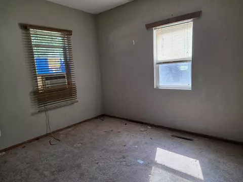 709 Edith Ave, Riverton, IA 51650 photo 5