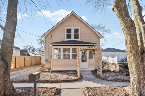 916 High St, Council Bluffs, IA 51503