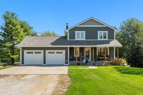22395 205th St, Council Bluffs, IA 51503
