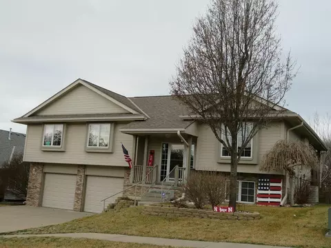 2316 Butler St, Council Bluffs, IA 51503