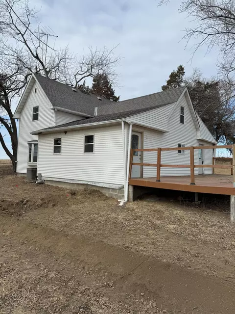 3427 180th St, Woodbine, IA 51579