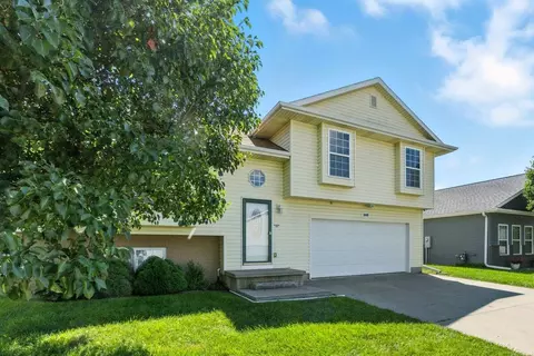 5809 Redtail Rd, Council Bluffs, IA 51501