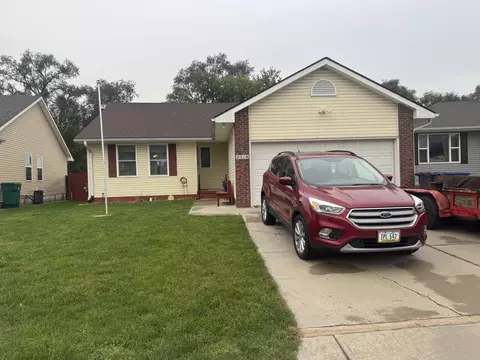 2518 S 16th St, Council Bluffs, IA 51501