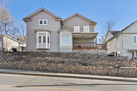 105 Bluff St, Council Bluffs, IA 51503