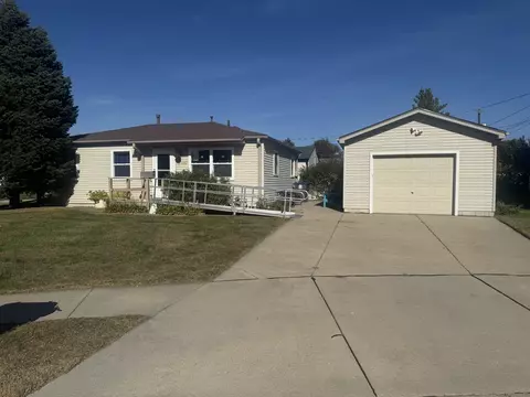 2136 Ave M, Council Bluffs, IA 51501
