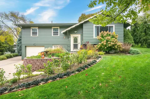 2526 Franklin Ave, Council Bluffs, IA 51503