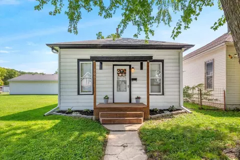 208 N West St, Missouri Valley, IA 51555