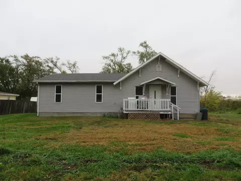 112 S Blaine St, Missouri Valley, IA 51555