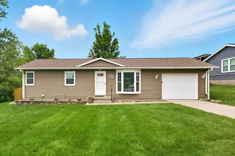 124 Schueman Cul De Sac, Oakland, IA 51560