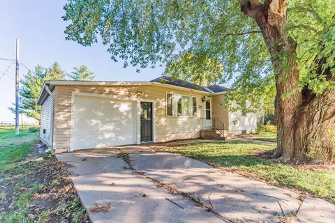 807 Webster St, Sidney, IA 51652