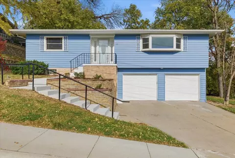 36 Ivy Dr, Council Bluffs, IA 51503