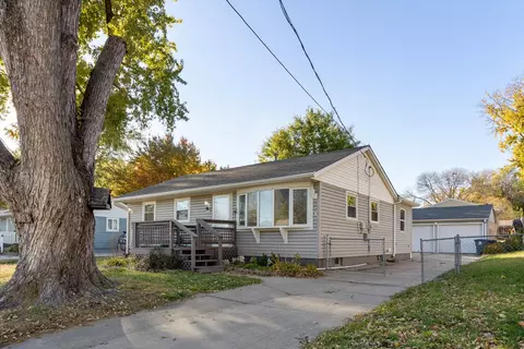 308 Arnold Ave, Council Bluffs, IA 51503