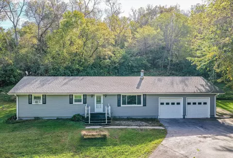33136 170th St, Missouri Valley, IA 51555
