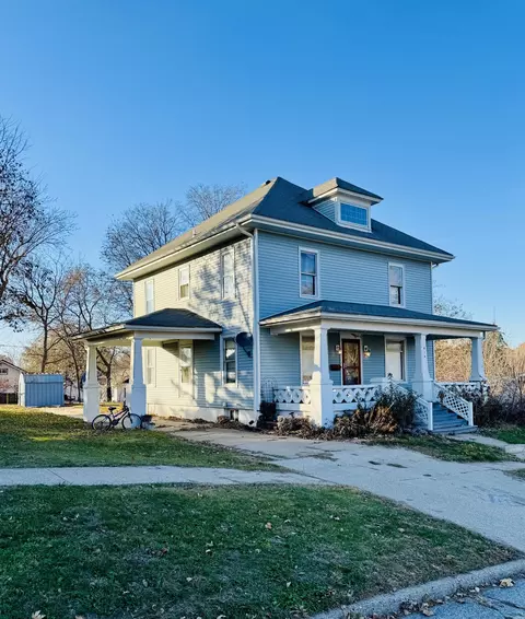 614 N Maple St, Creston, IA 50801