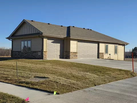 601 Patton Loop, Avoca, IA 51521 photo 2
