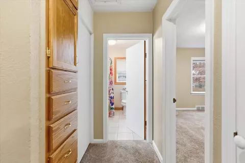 Entry Way - 539 High St, Carson, IA 51525 photo 3 of 3