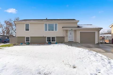 36 Wenwood Cir, Council Bluffs, IA 51503