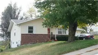 401 Fairview Dr, Glenwood, IA 51534