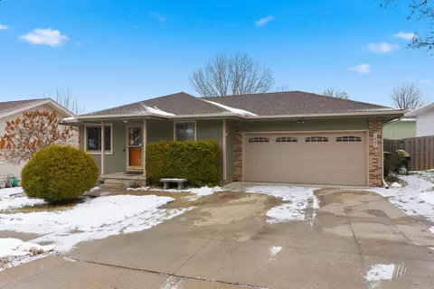 1007 Jim Brown Pkwy, Council Bluffs, IA 51503