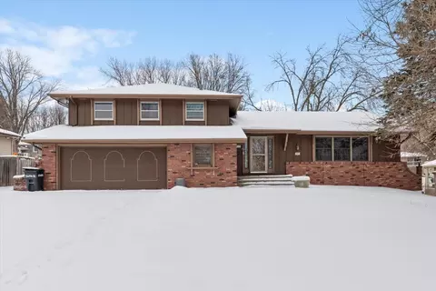227 Timber Dr, Council Bluffs, IA 51503
