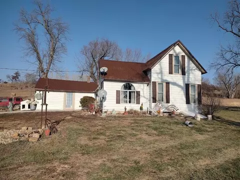 33887 340th St, Moorhead, IA 51558