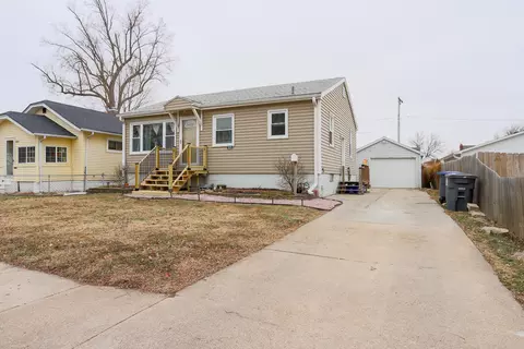 3215 5th Ave, Council Bluffs, IA 51501