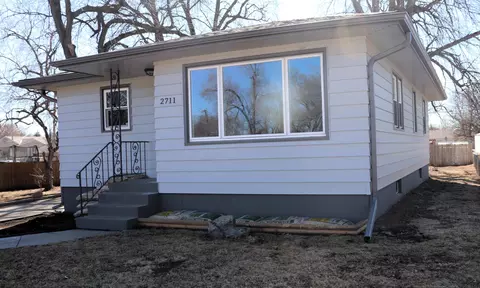 2711 Ave F, Council Bluffs, IA 51501