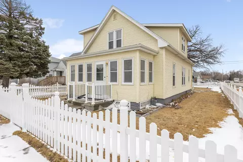 2319 3rd Ave, Council Bluffs, IA 51503