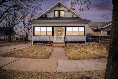 754 Ave F, Council Bluffs, IA 51503