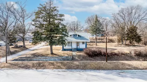 417 N Maple Ave, Logan, IA 51546