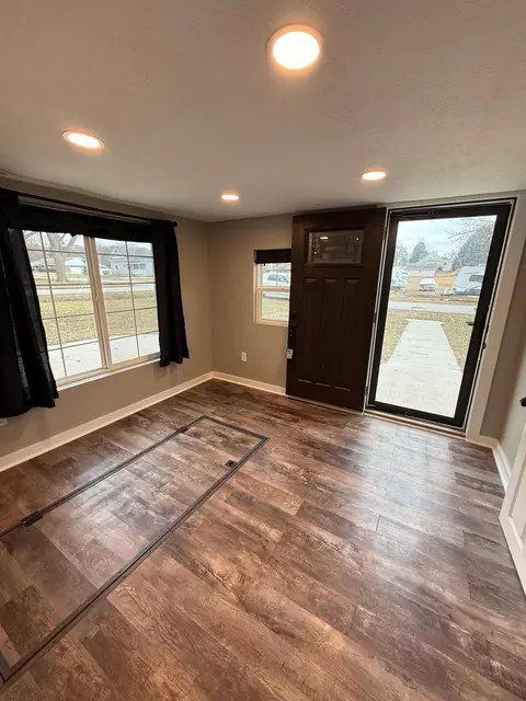 809 Eagle St, Dunlap, IA 51529 photo 3