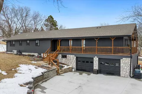14839 230th St, Council Bluffs, IA 51503