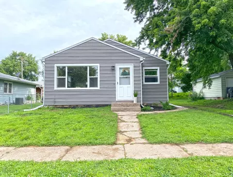 1103 Cass St, Sidney, IA 51652