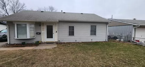 1318 Lindwood Drive Dr, Carter Lake, IA 51510