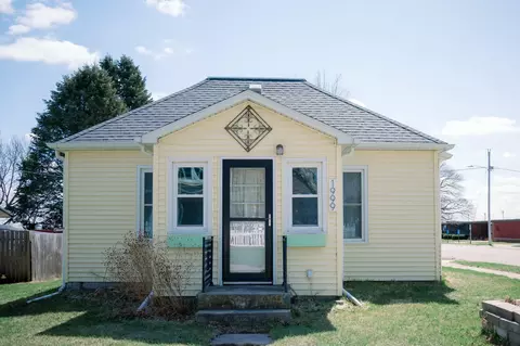 1999 Washington St, Elk Horn, IA 51531