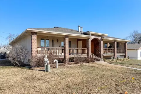 3 E Navajo St, Council Bluffs, IA 51501