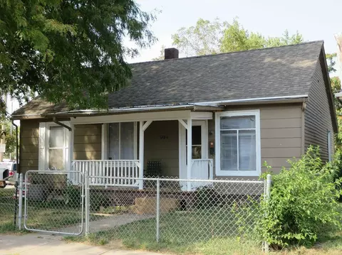 924 16th Ave, Council Bluffs, IA 51501