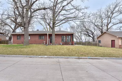 700 Grace St, Council Bluffs, IA 51503