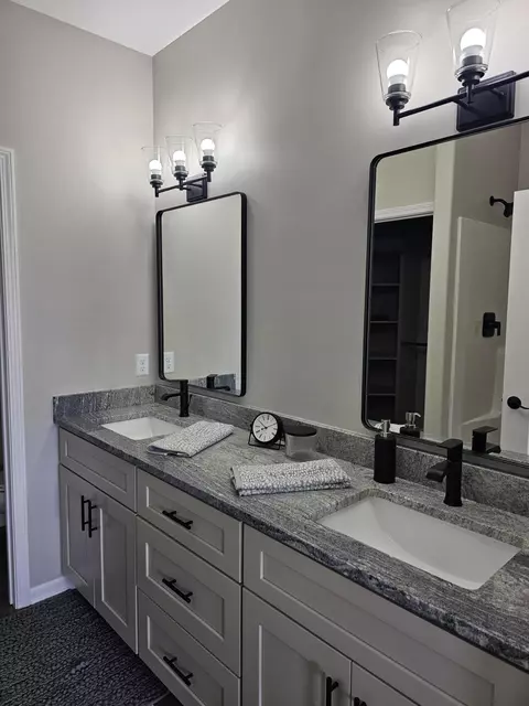 Bath - 509 Patton Loop, Avoca, IA 51521 photo 1 of 3