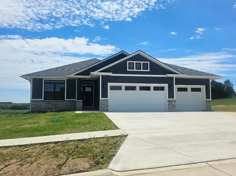 Exterior - 509 Patton Loop, Avoca, IA 51521 photo 2 of 4