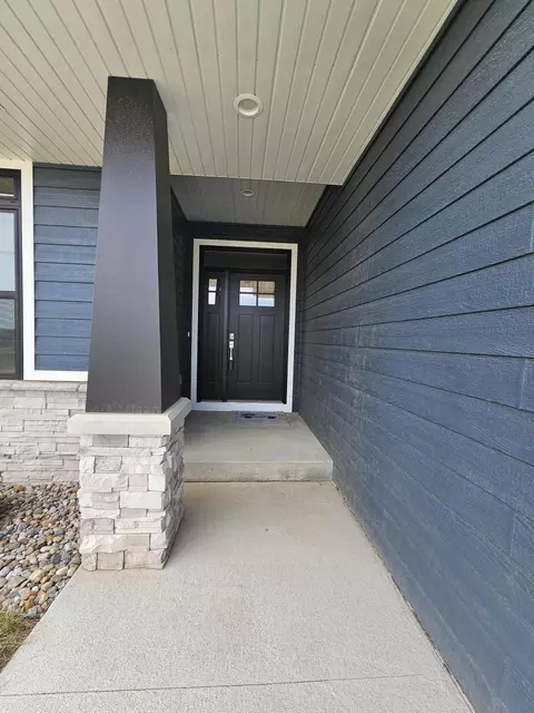 Exterior - 509 Patton Loop, Avoca, IA 51521 photo 4 of 4