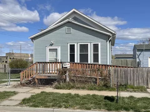 1028 3rd Ave, Council Bluffs, IA 51501