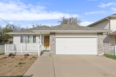 1418 S 13th St, Council Bluffs, IA 51501